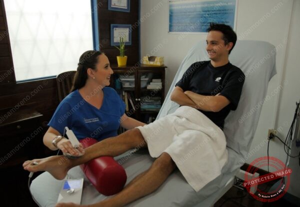 ¿Qué hacer en caso de esguince de tobillo? ¿Qué hacer en caso de esguince de tobillo?